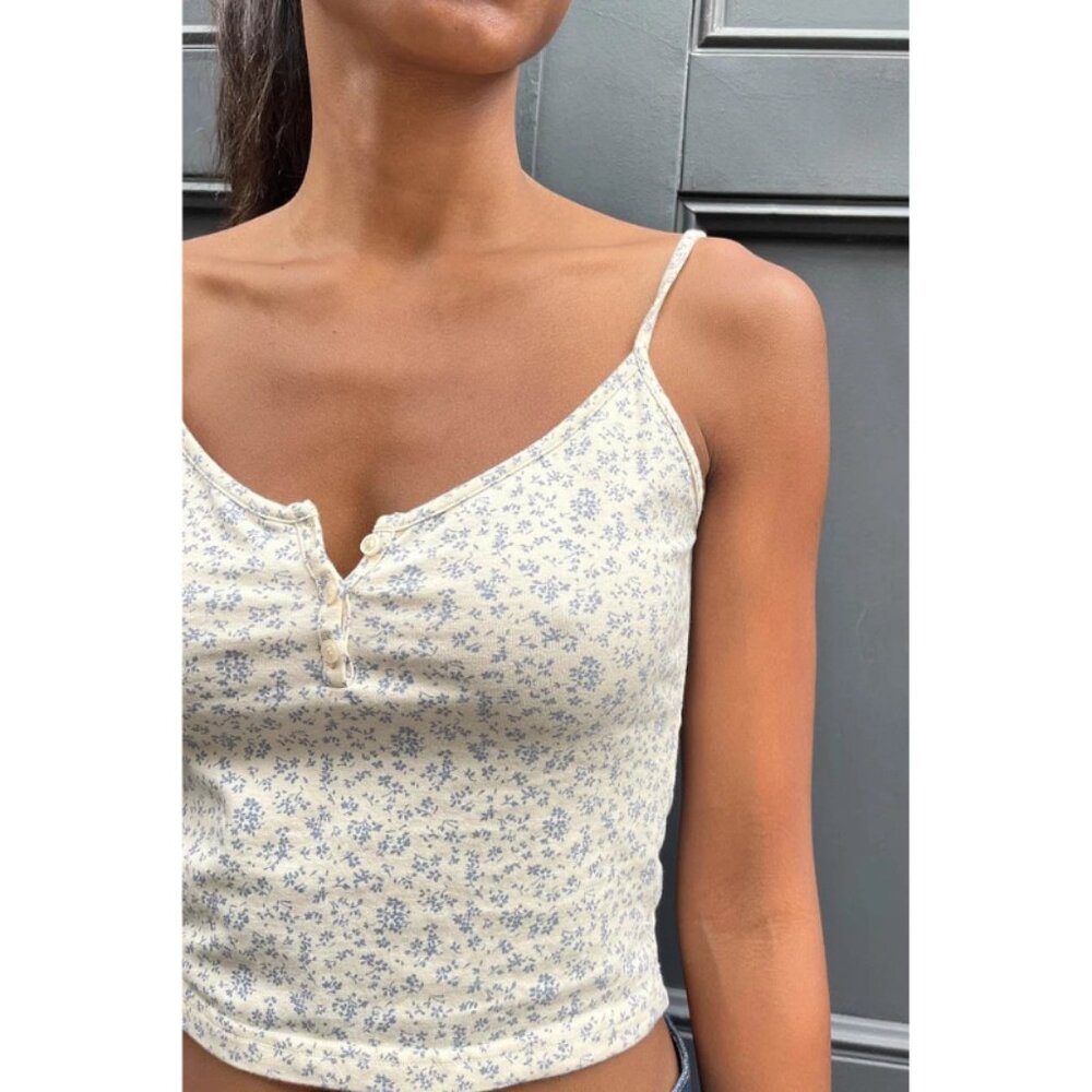 Brandy Melville Lorene Ditsy Floral Tank - Picture 3 of 11